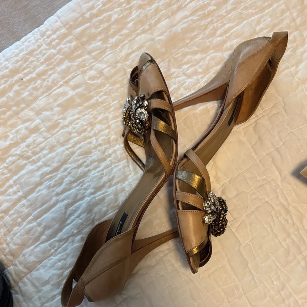 Sergio Rossi Beige and Gold Embellished Heels - Picture 2 of 5